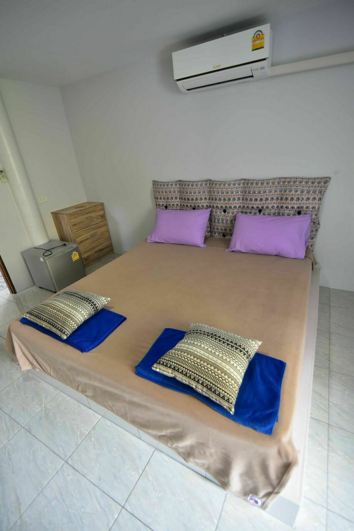 Easy Rooms And Minimart Ko Lanta Dış mekan fotoğraf